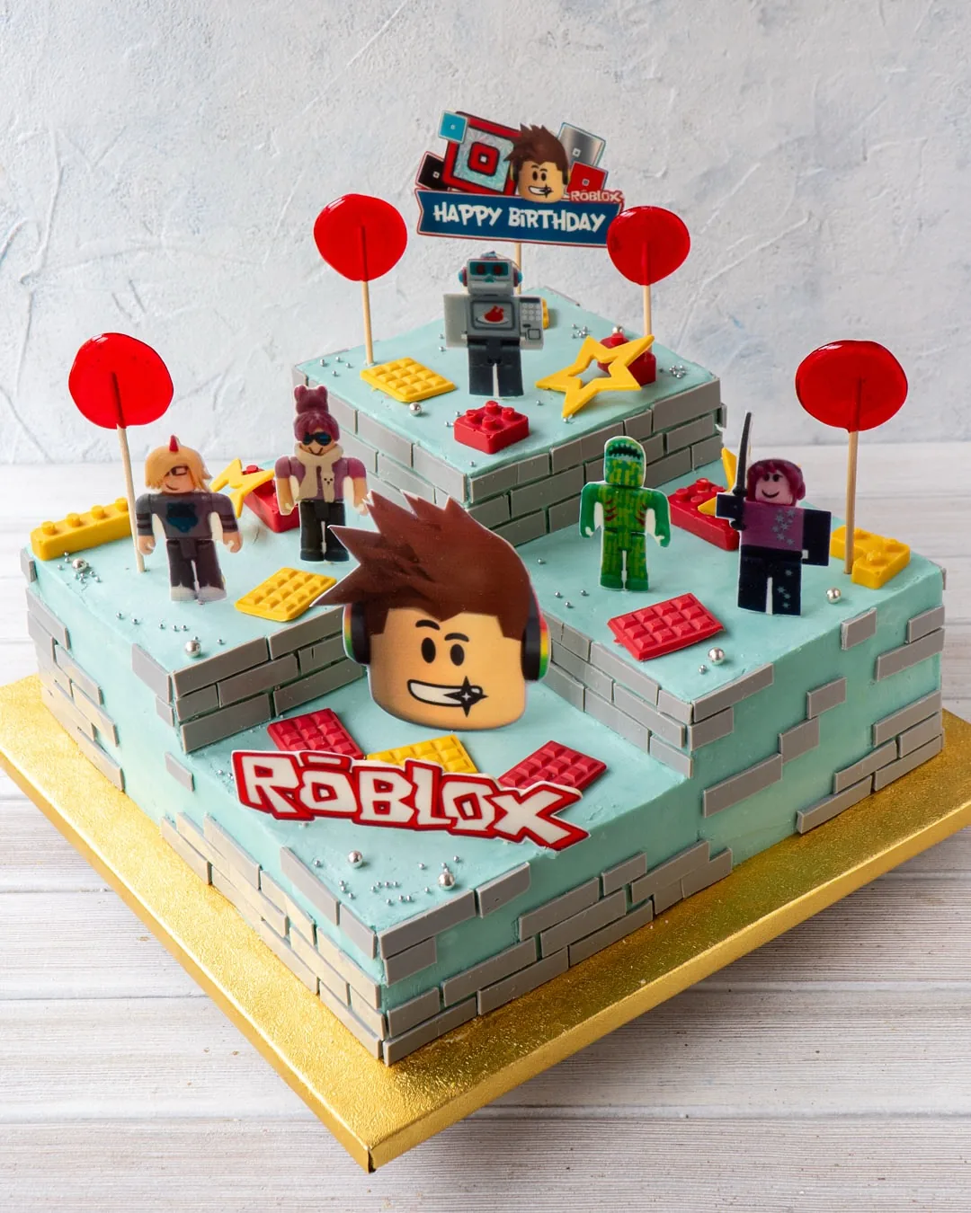 🎮 Malý (nebo spíš velký 😄) dortový experiment na téma Roblox!